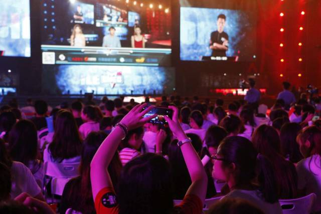 在某赛季欧 在某赛季欧