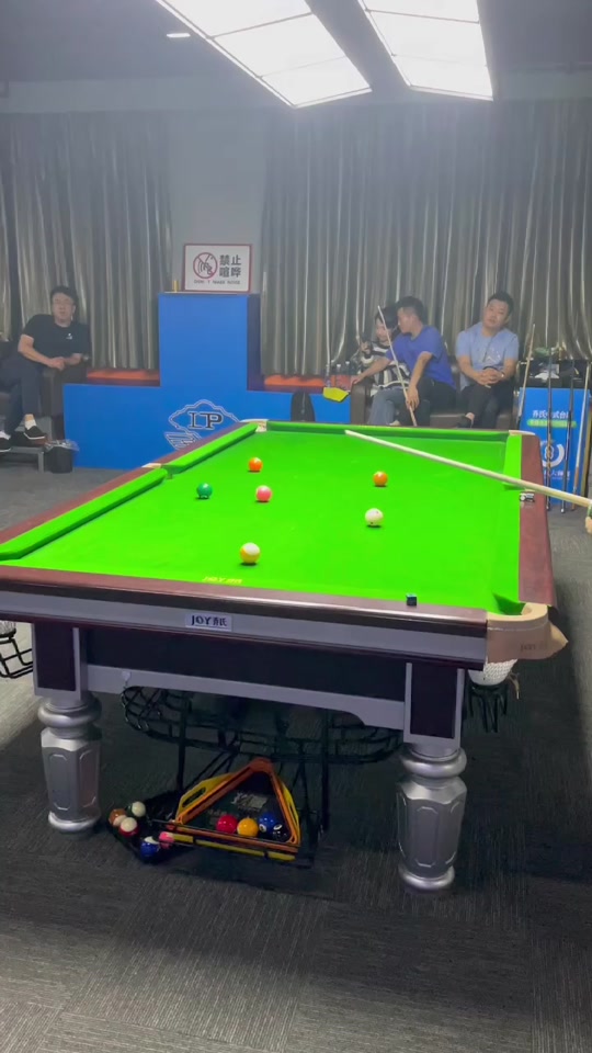 俱乐部从地 俱乐部从地